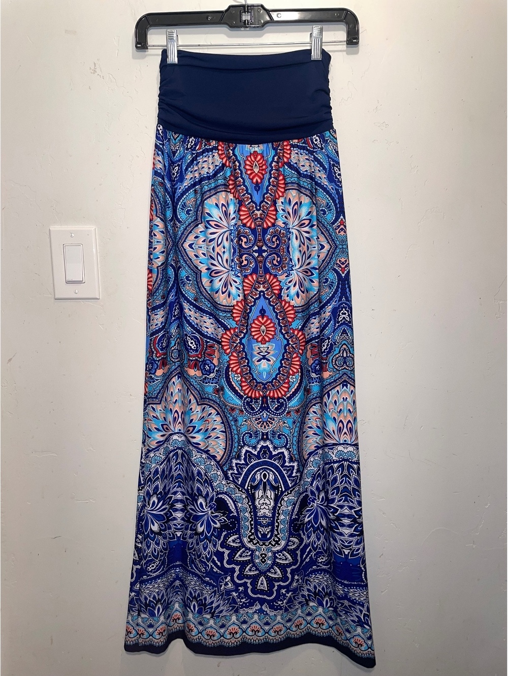 APT. 9 Women's Maxi Skirt w/ Patterned Design & Stretch ruched Waistband, Size S